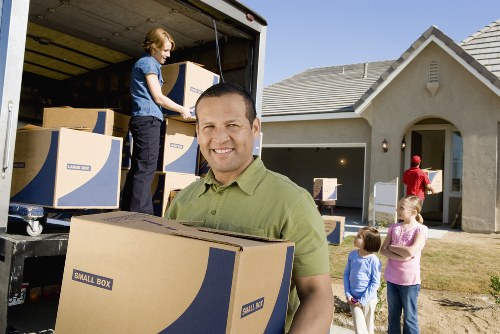 Shoreditch local moving service for small removals and deliveries